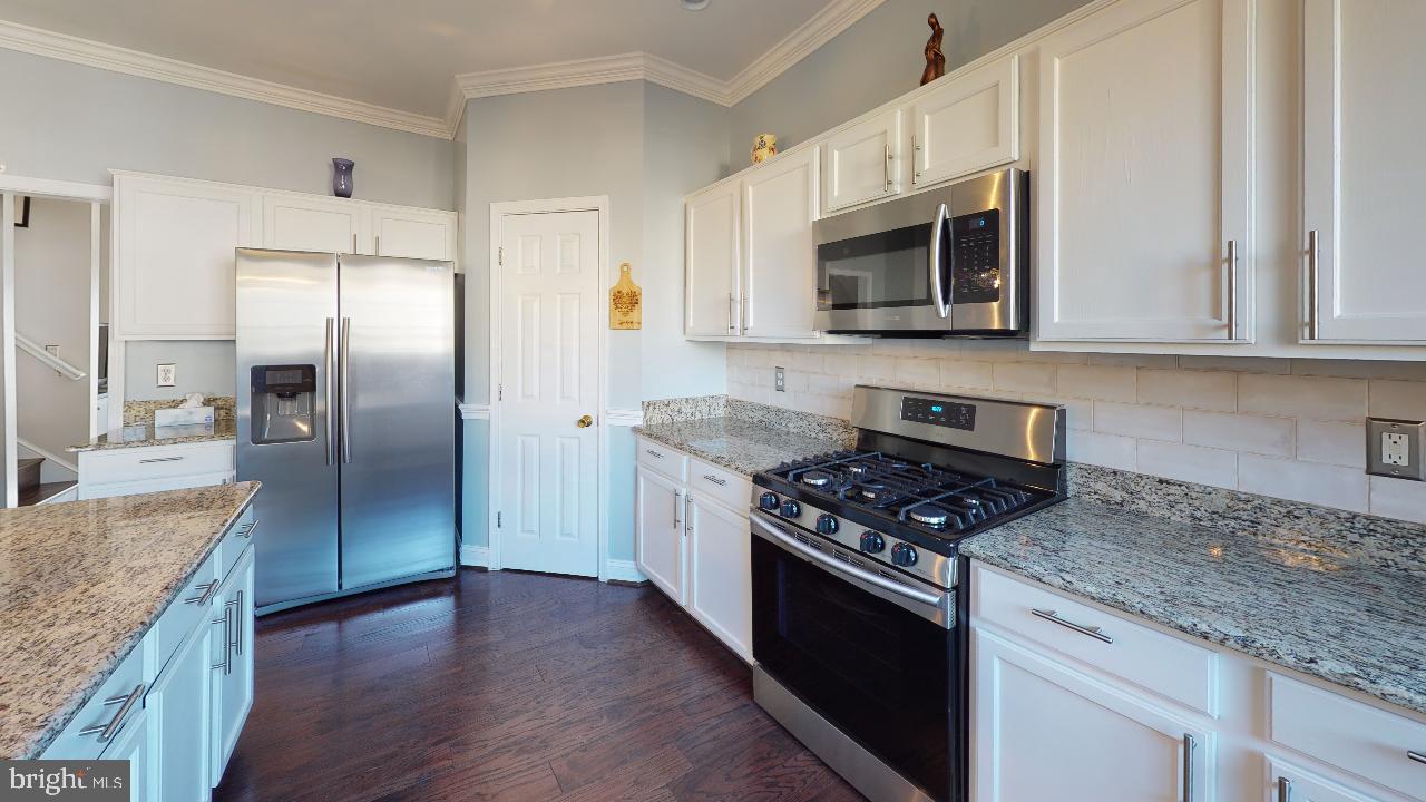 8709 Riverscape Court Odenton, MD 21113 - Photo 19 of 65 Kitchen