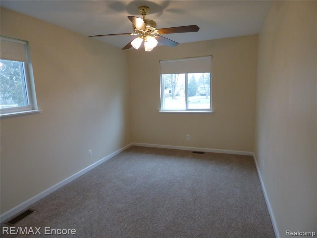 3140 Melvin Avenue Rochester Hills, MI 48307 - Photo 13 of 30