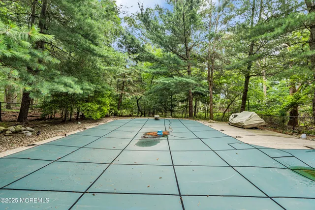 a view of outdoor space