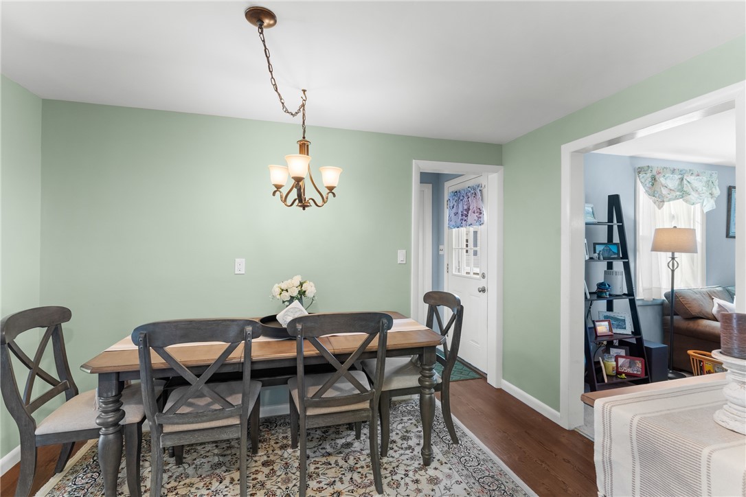 56 Star Street Warwick, RI 02888 - Photo 6 of 43