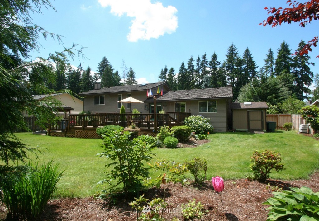14224 148th Place Southeast Renton, WA 98059 - Photo 12 of 15
