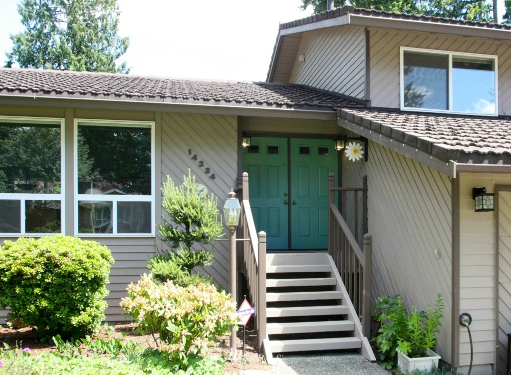 14224 148th Place Southeast Renton, WA 98059 - Photo 3 of 15