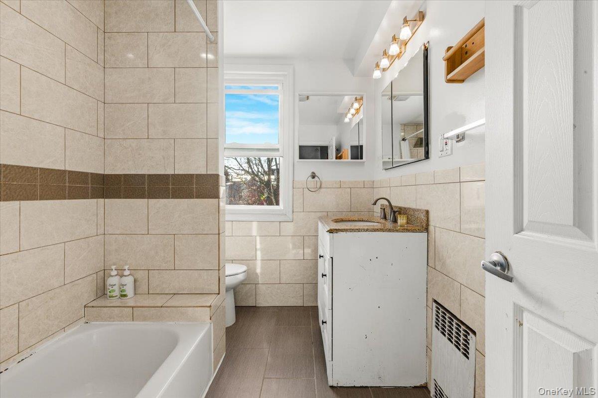 80-68 87th Avenue Queens, NY 11421 - Photo 11 of 30