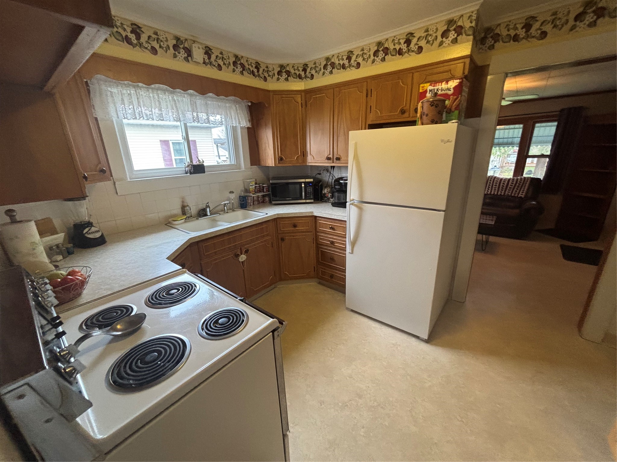 628 June Street Endicott, NY 13760 - Photo 7 of 15