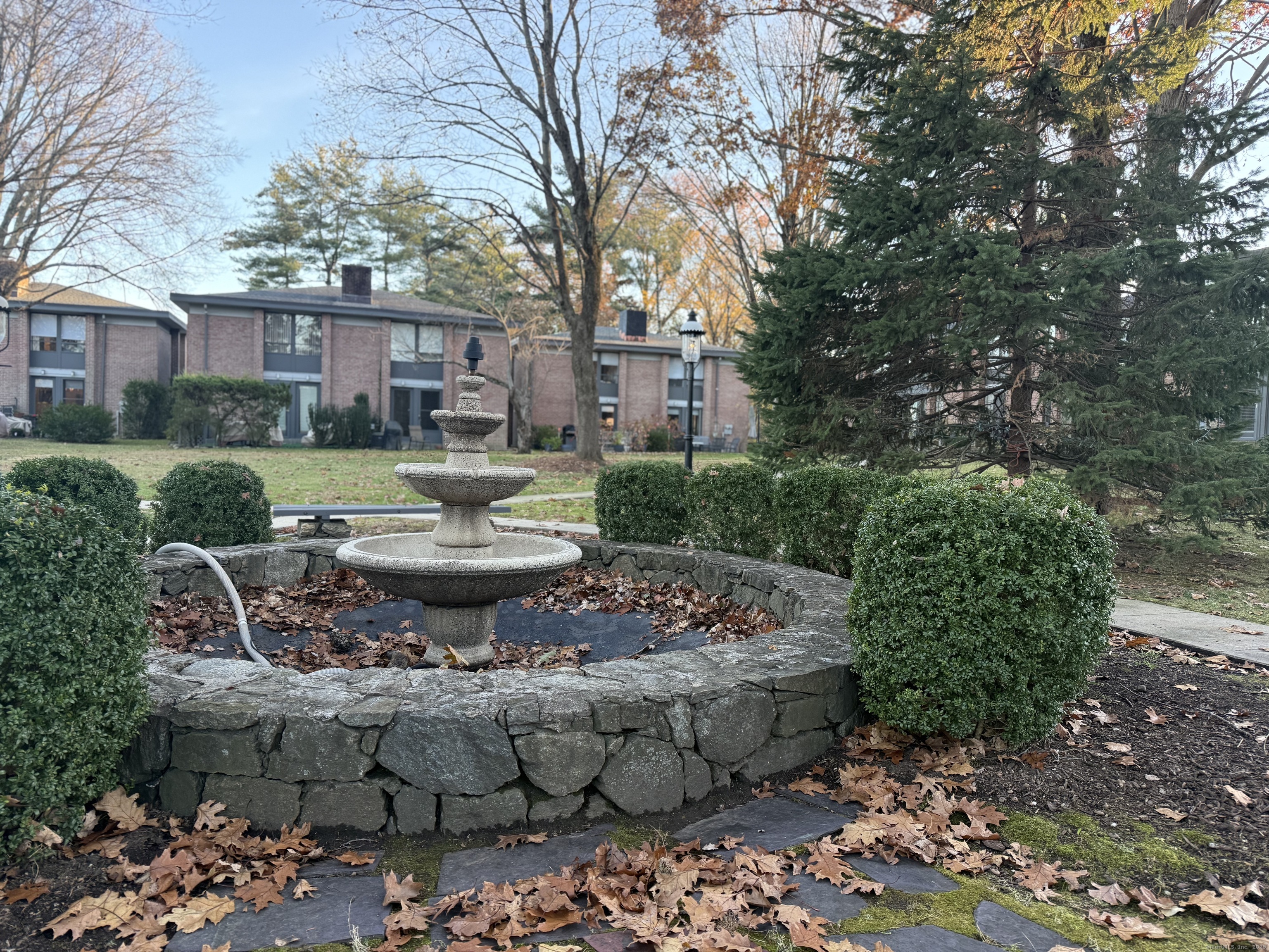 160 Fairfield Woods Road, Unit 35 Fairfield, CT 06825 - Photo 17 of 20