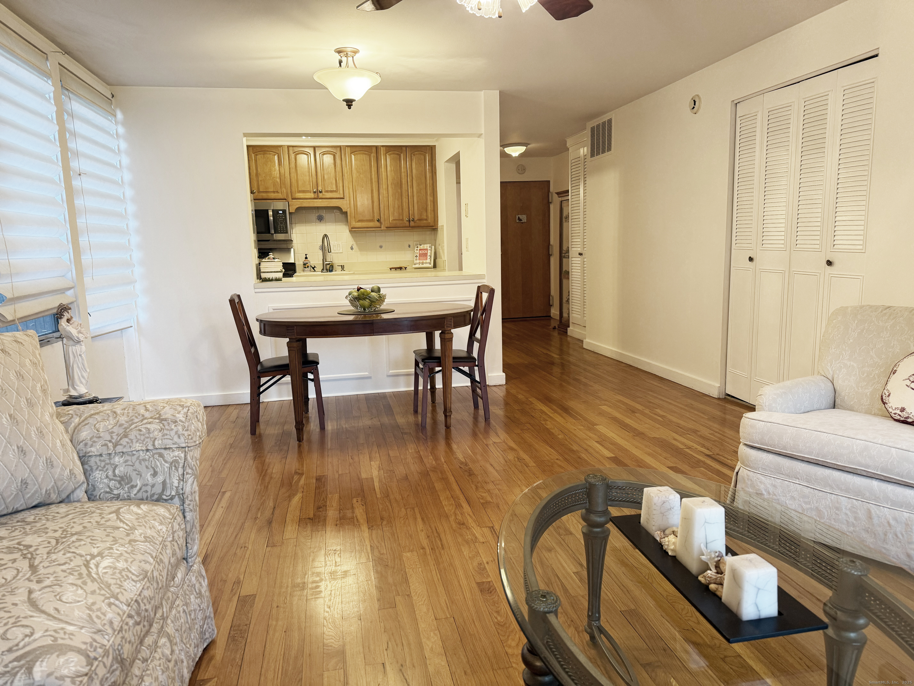 160 Fairfield Woods Road, Unit 35 Fairfield, CT 06825 - Photo 3 of 20