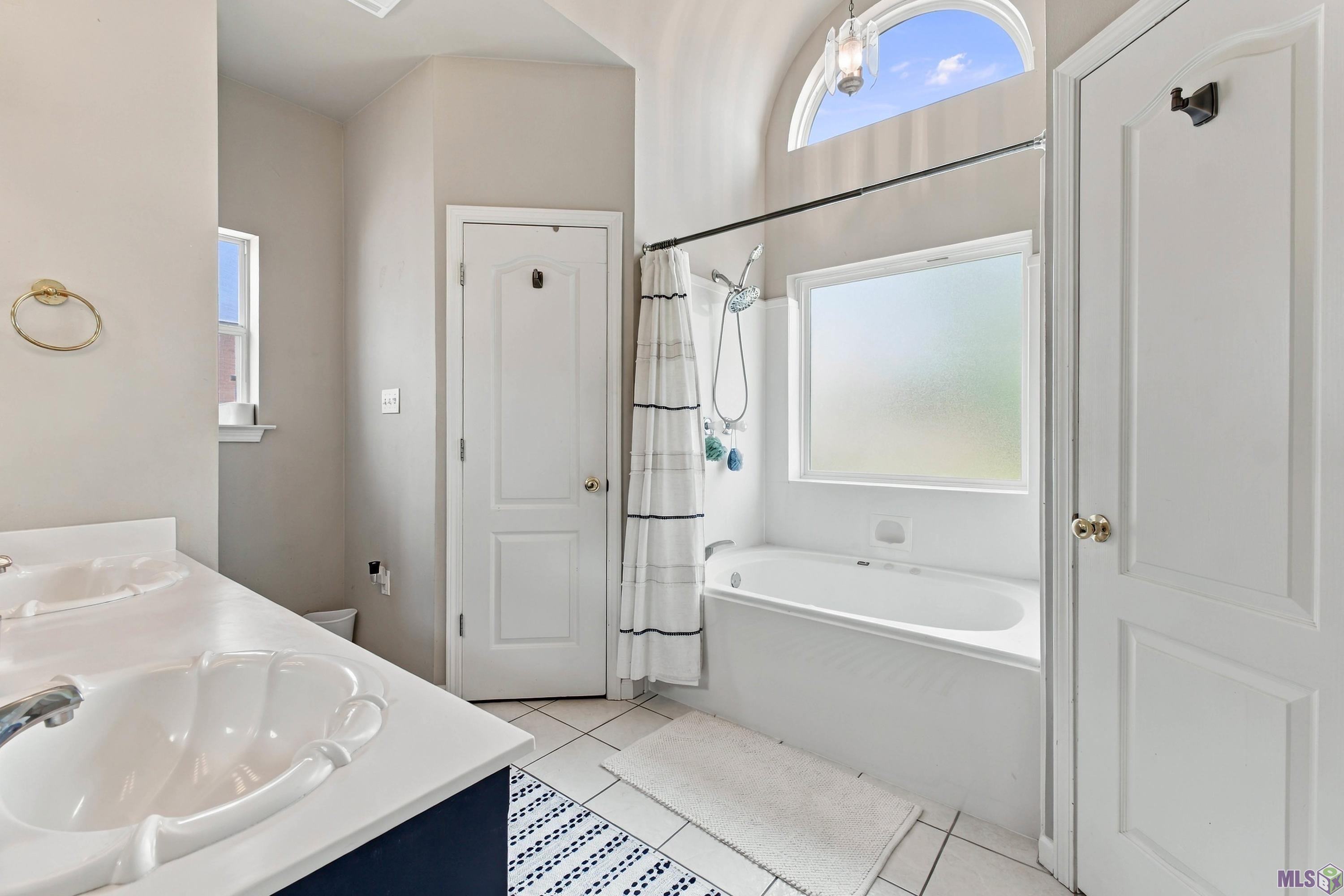 17086 Rennes Road Prairieville, LA 70769 - Photo 10 of 19 Gallery Image 10