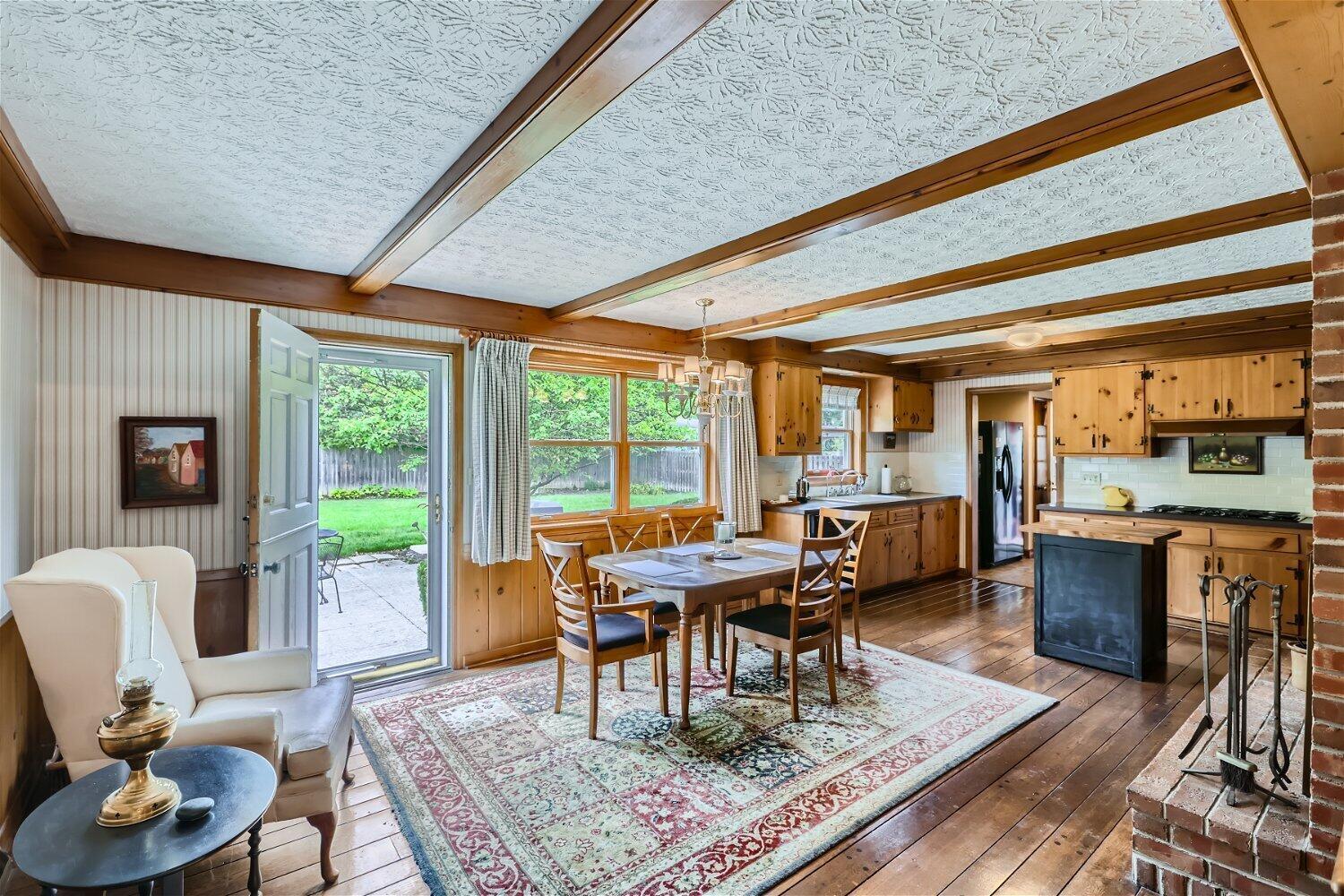 3081 Carisbrook Road Columbus, OH 43221 - Photo 7 of 27 3081 Carisbrook Road - Web Quality - 007