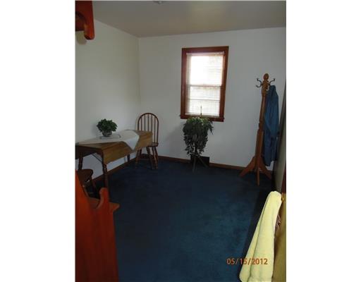 2139 Old 422 Summit Butler, PA 16002 - Photo 13 of 18 Bedroom.