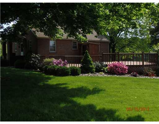 2139 Old 422 Summit Butler, PA 16002 - Photo 5 of 18 Exterior Back.