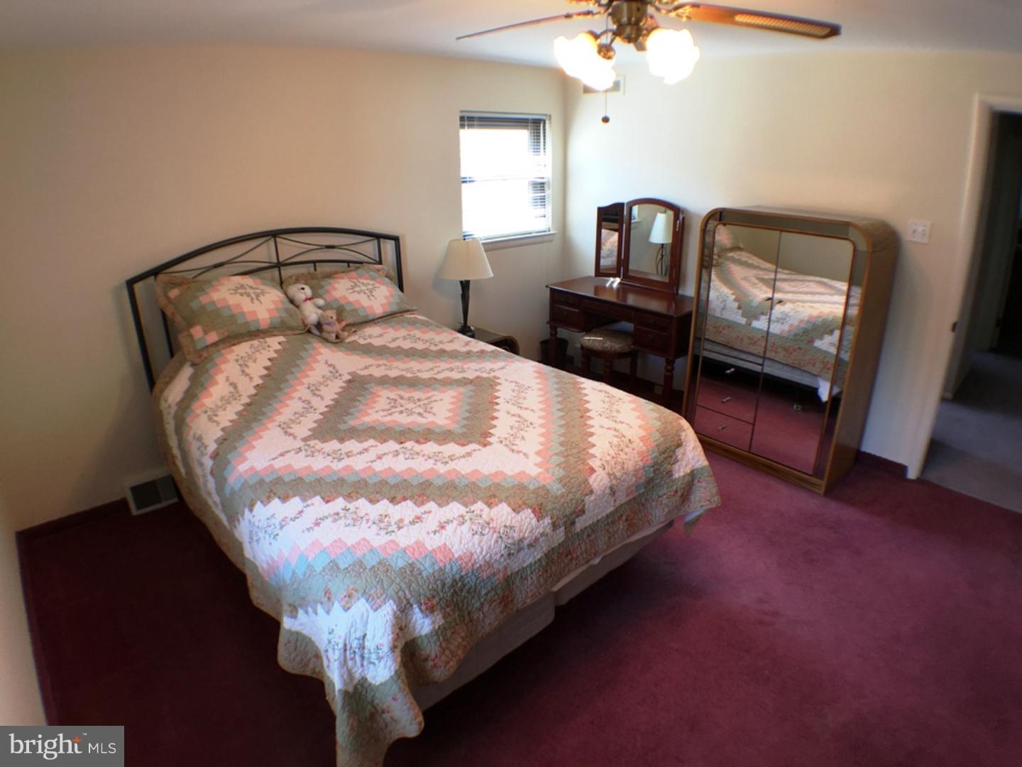 2802 Shipley Road Philadelphia, PA 19152 - Photo 8 of 21 Gallery Image 8
