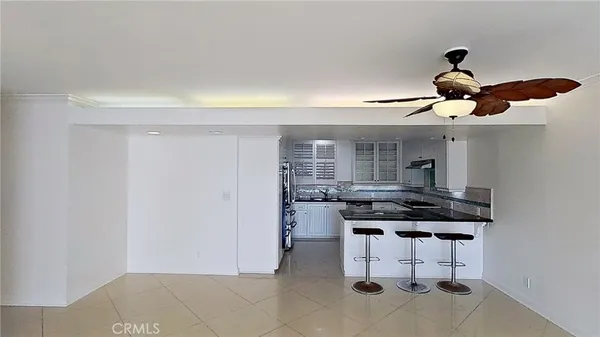 $5,600 | 310 Fernando Street, Unit 105, Newport Beach, CA 92661