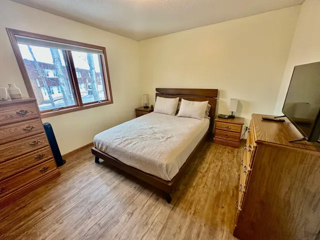 $309,900 | 1509 Meadowlark Court, Thief River Falls, MN 56701