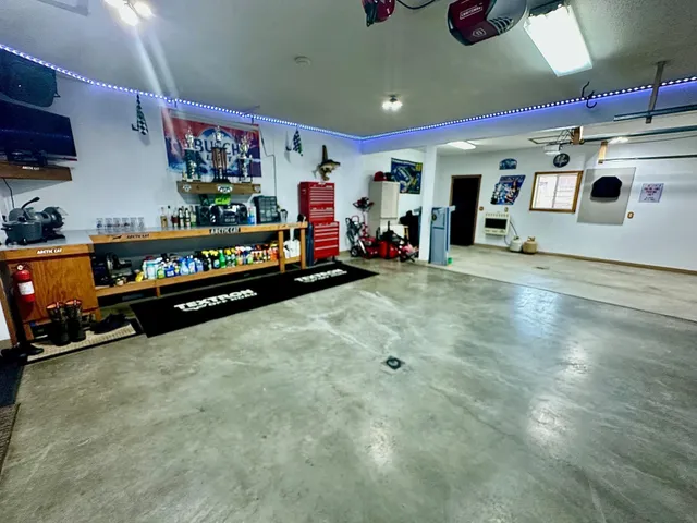 $309,900 | 1509 Meadowlark Court, Thief River Falls, MN 56701