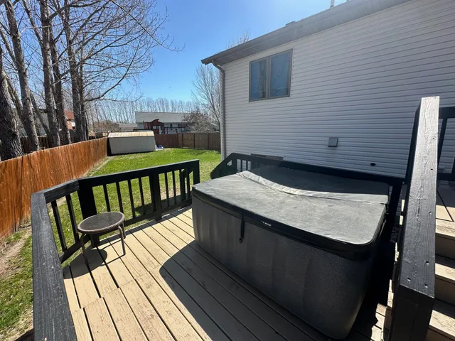 $309,900 | 1509 Meadowlark Court, Thief River Falls, MN 56701