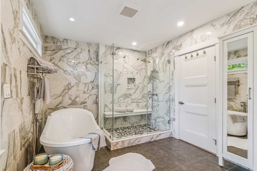 12 Garner Street Newton, MA 02459 - Photo 19 of 33 Gallery Image 19