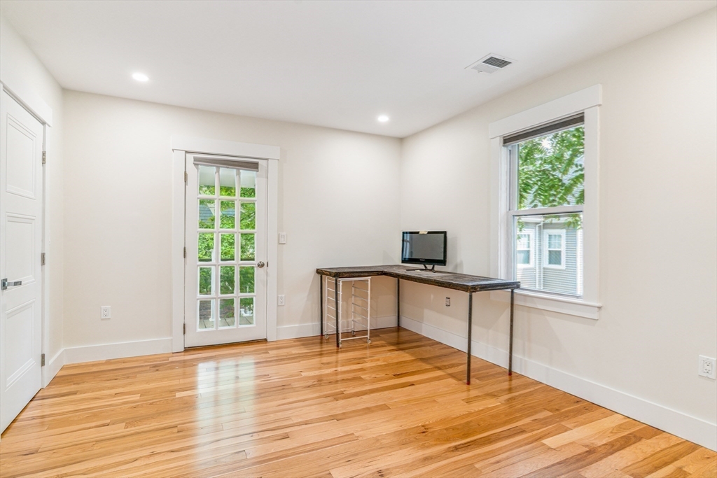 12 Garner Street Newton, MA 02459 - Photo 23 of 33 Gallery Image 23