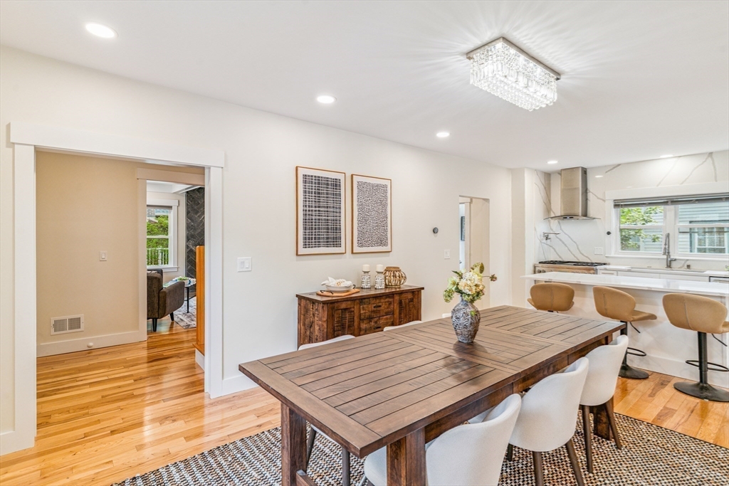 12 Garner Street Newton, MA 02459 - Photo 7 of 33 Gallery Image 7