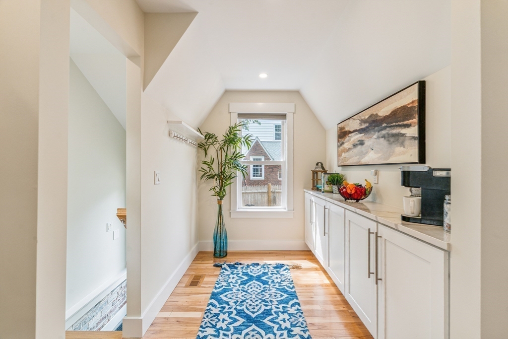 12 Garner Street Newton, MA 02459 - Photo 10 of 33 Gallery Image 10