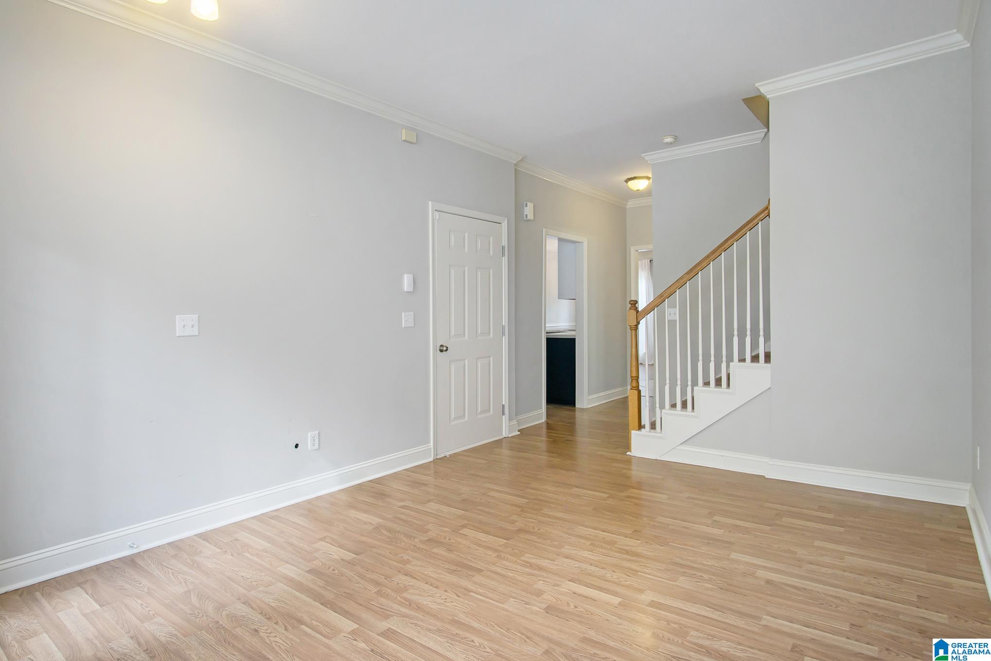 592 Hackberry Ridge Trace Birmingham, AL 35226 - Photo 7 of 34 Gallery Image 7