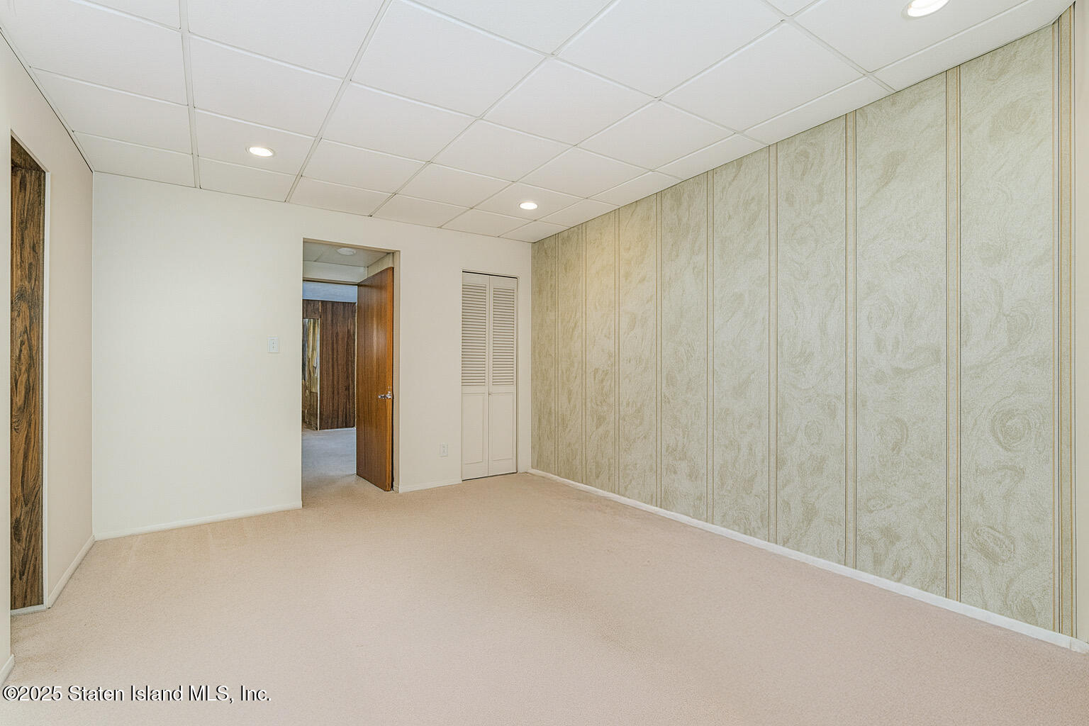 230 Fillmore Street Staten Island, NY 10301 - Photo 15 of 37 a view of an empty room