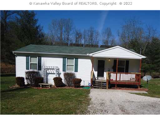 204 Hedrick Road Scott Depot, WV 25560 - Photo 1 of 10 Exterior Front.