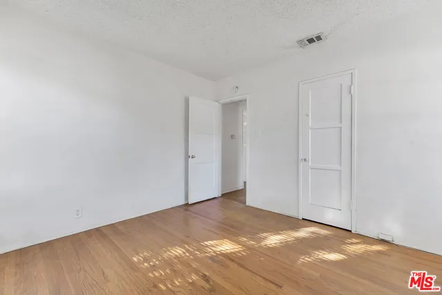 $719,900 | 6506 Babcock Avenue, North Hollywood, CA 91606