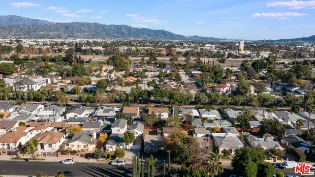 $719,900 | 6506 Babcock Avenue, North Hollywood, CA 91606