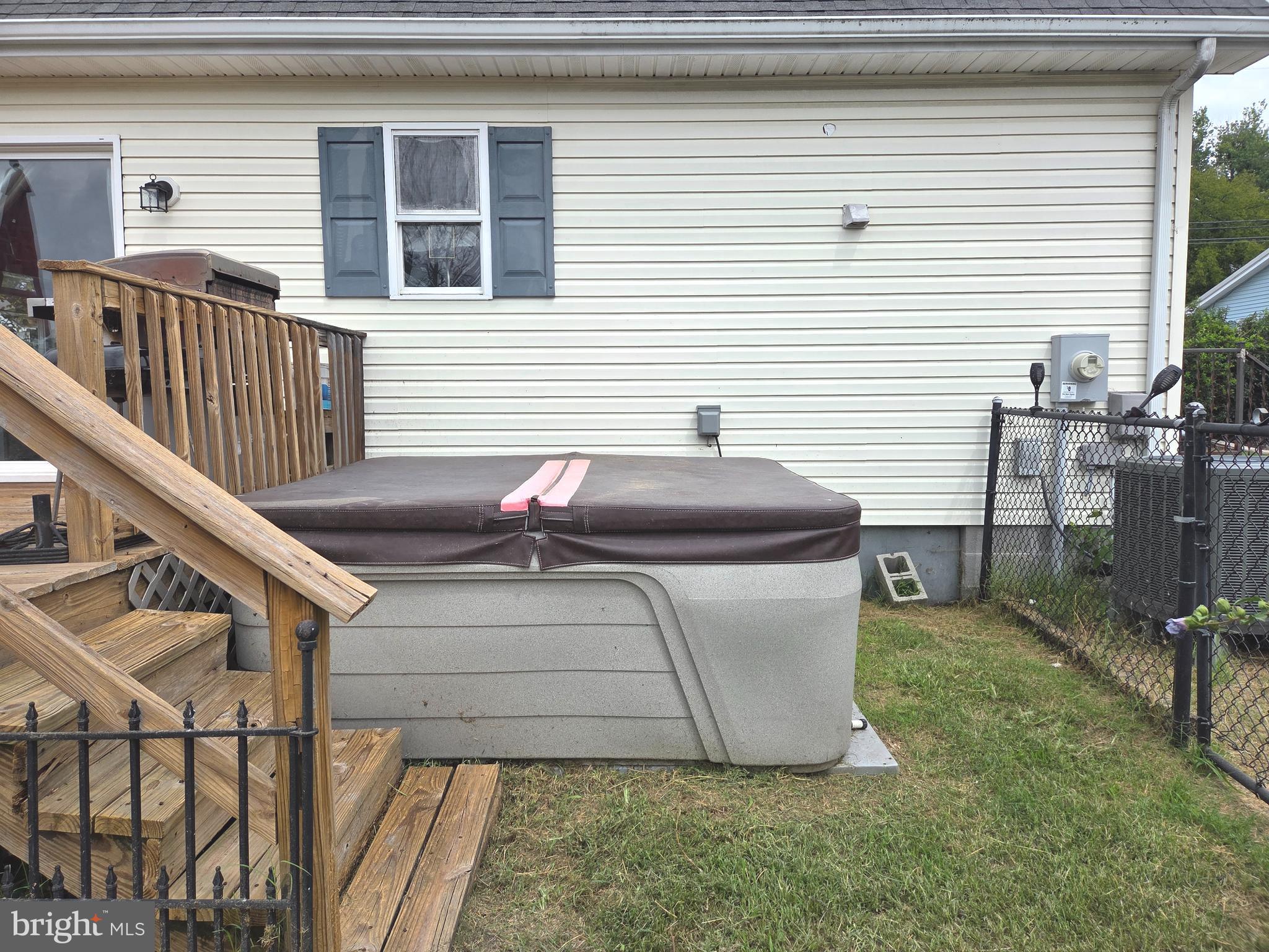 134 Main Street Secretary, MD 21664 - Photo 9 of 39 Hot-tub