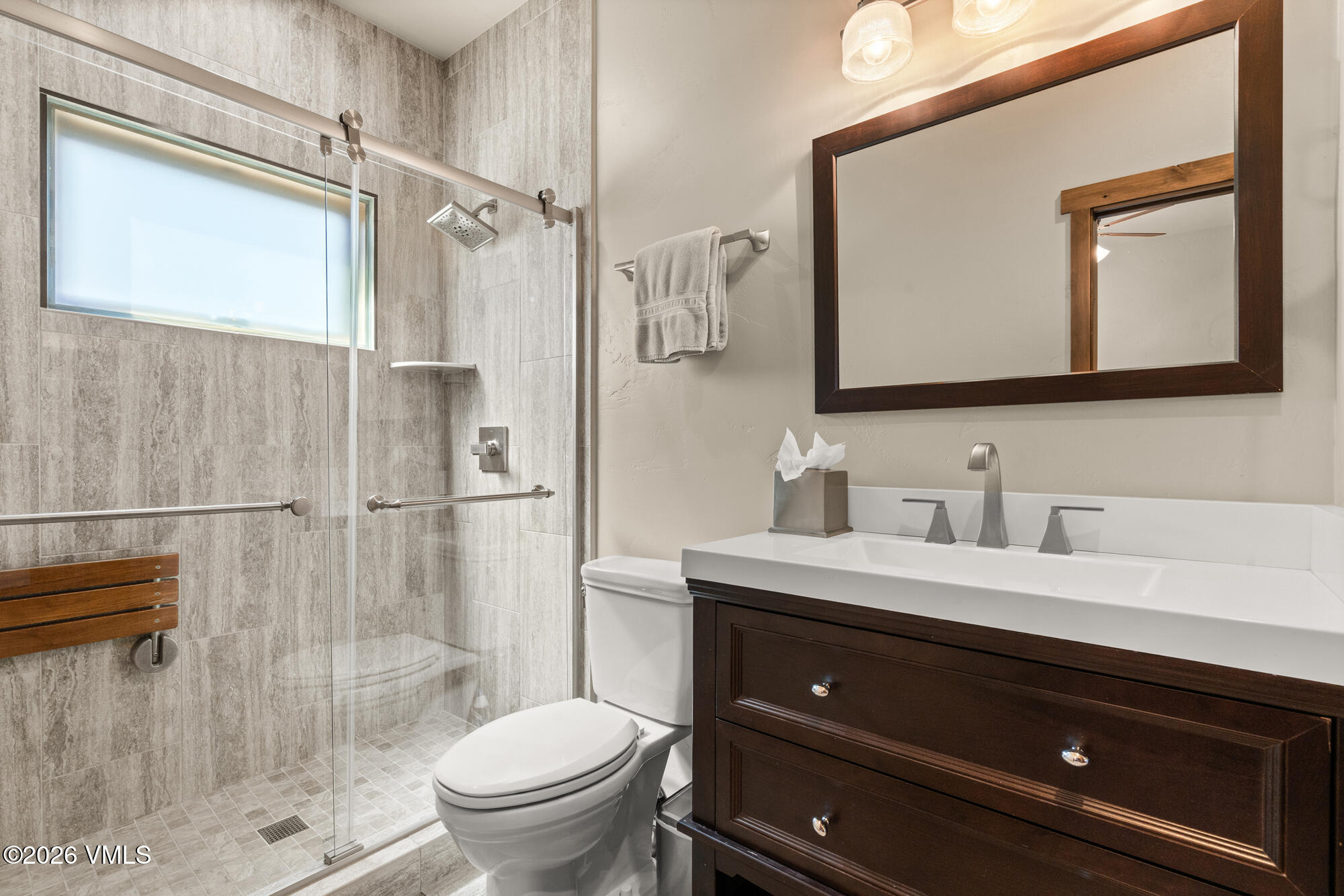 705 Amherst Road Gypsum, CO 81637 - Photo 24 of 55 2nd Bedroom Ensuite Bathroom