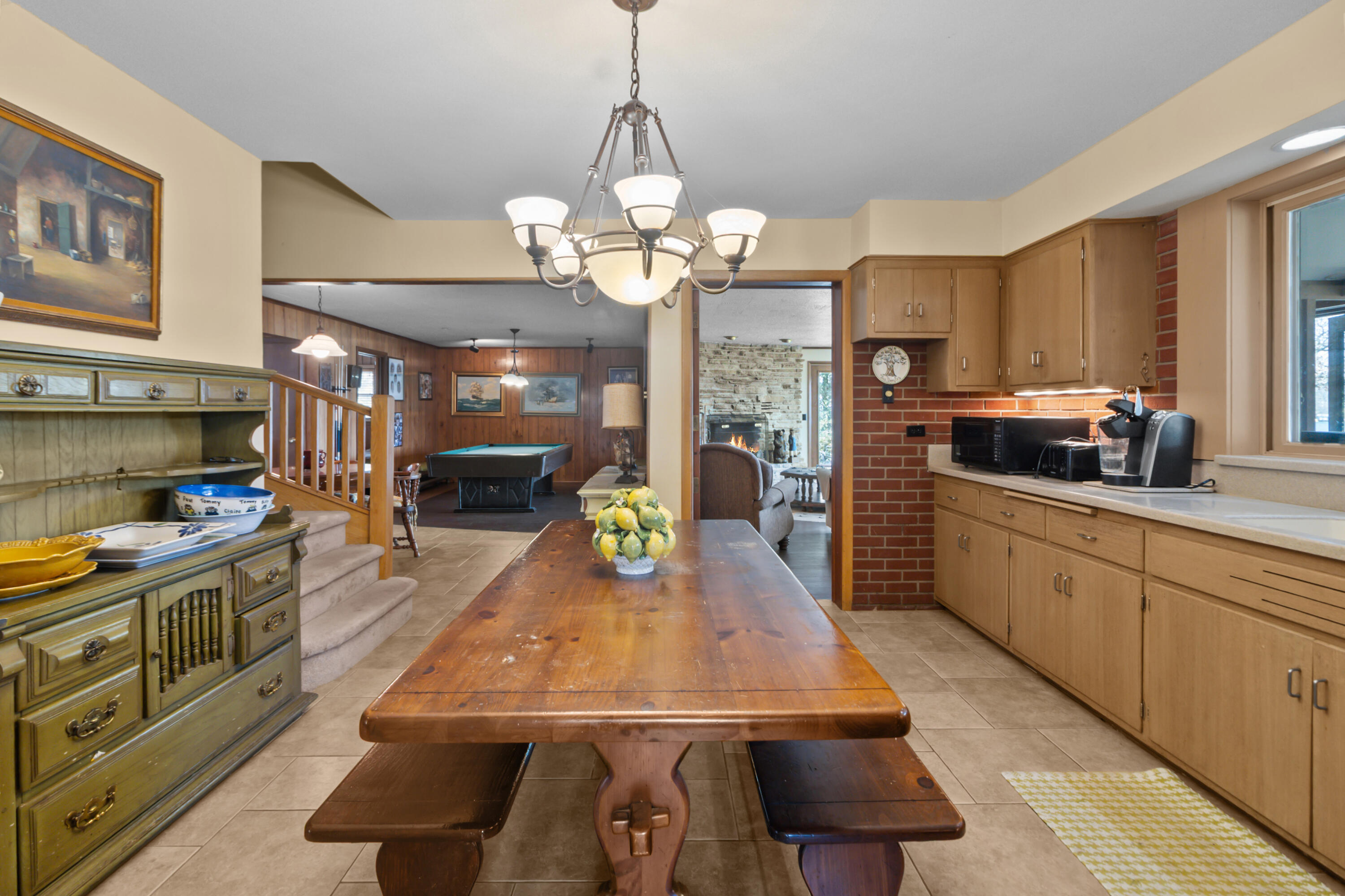 N1140 Tombeau Road Bloomfield, WI 53128 - Photo 13 of 46 Kitchen