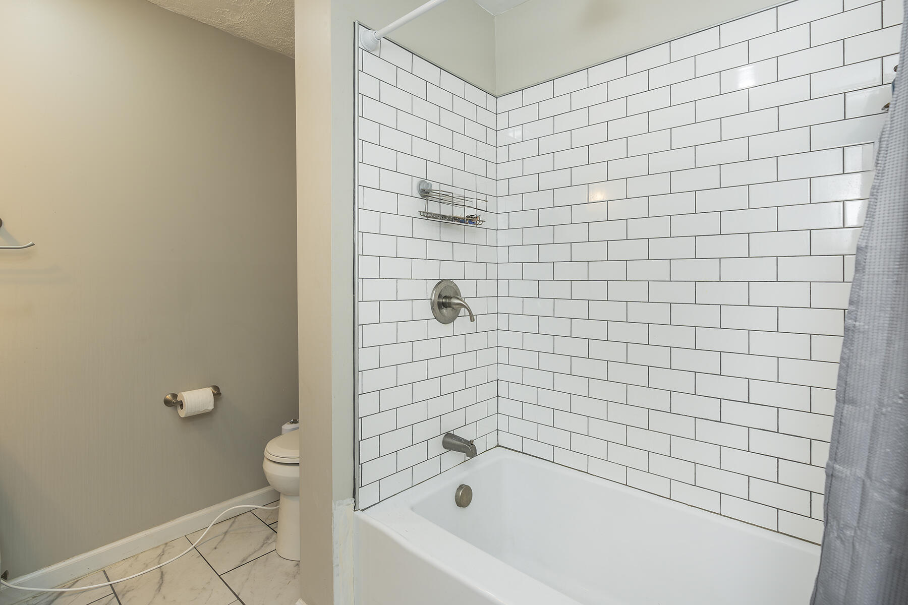 1734 Raleigh Road Lexington, KY 40505 - Photo 9 of 23 1734raliegh20