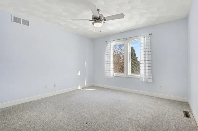 $635,000 | 318 Minges Hills Drive, Battle Creek, MI 49015