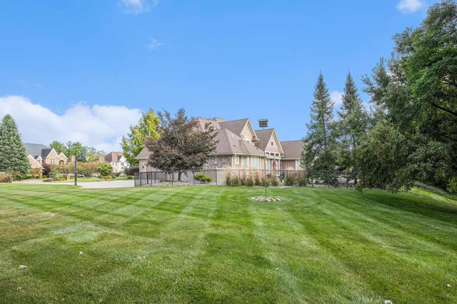 $635,000 | 318 Minges Hills Drive, Battle Creek, MI 49015