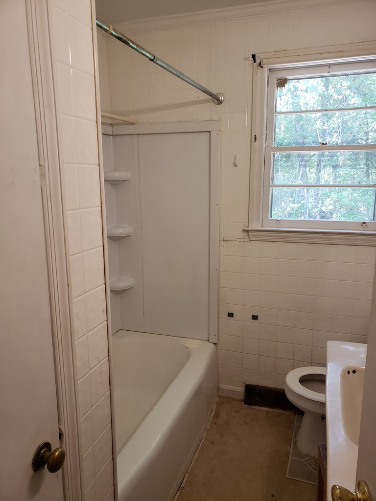 1052 Scales Road South Boston, VA 24592 - Photo 18 of 21 Gallery Image 18