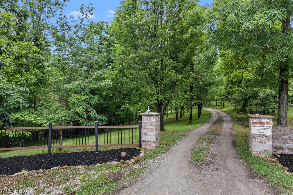 3720 Chesterville Road Mineral Wells, WV 26150 - Photo 4 of 46