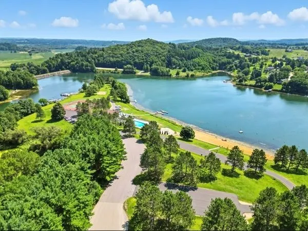 $650,000 | 1085 Miller Road, La Valle, WI 53941