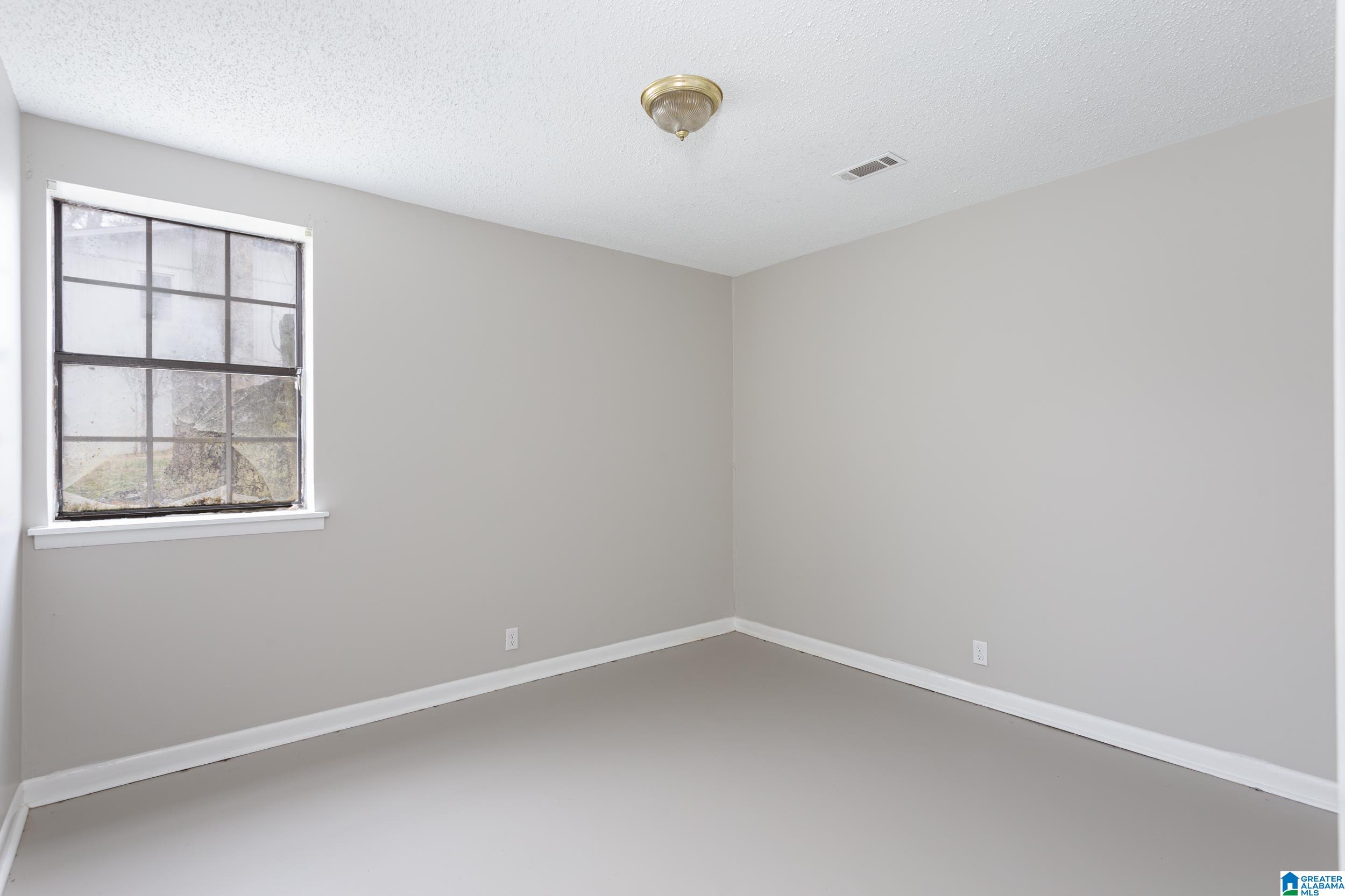 111 Oak Road Anniston, AL 36206 - Photo 20 of 36