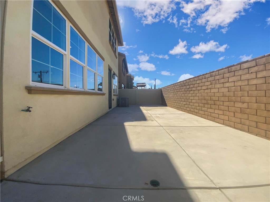 12420 Tesoro Court Grand Terrace, CA 92313 - Photo 13 of 43