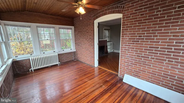 $410,000 | 200 East 5th Street, Lansdale, PA 19446