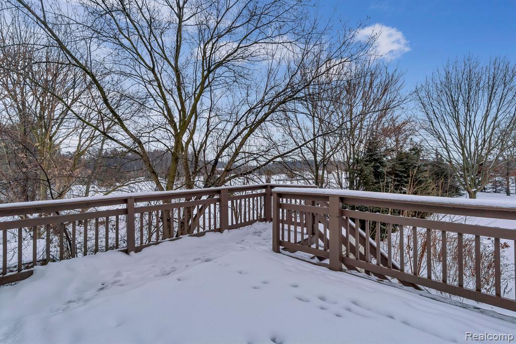 2379 Grove Park Road Fenton, MI 48430 - Photo 38 of 56