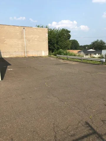 $1,500 | 910 Boston Post Road, Unit 3, West Haven, CT 06516