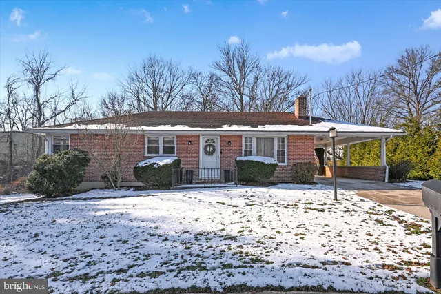 $275,000 | 2800 Hialeah Court, York, PA 17408