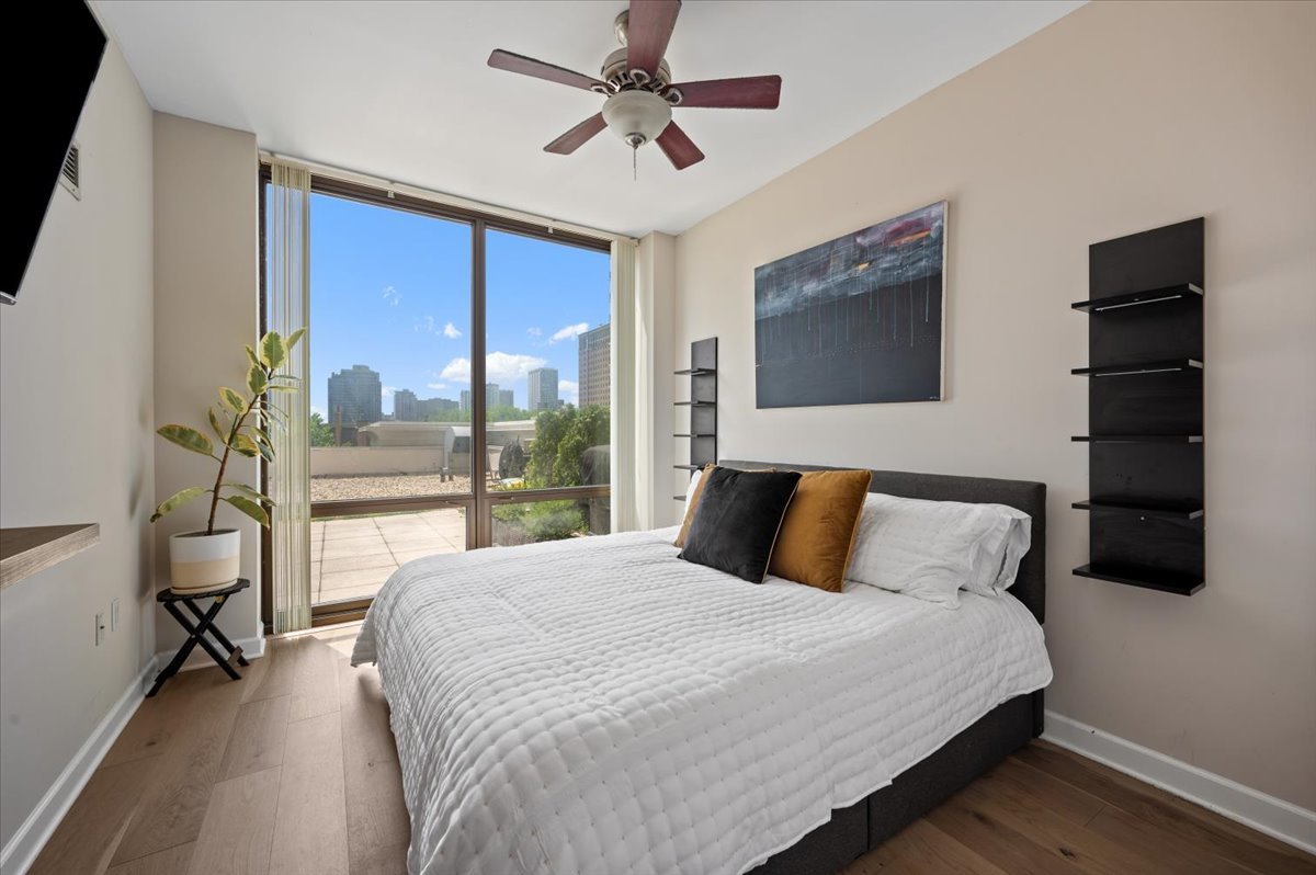 233 East 13th Street, Unit 508 Chicago, IL 60605 - Photo 11 of 27
