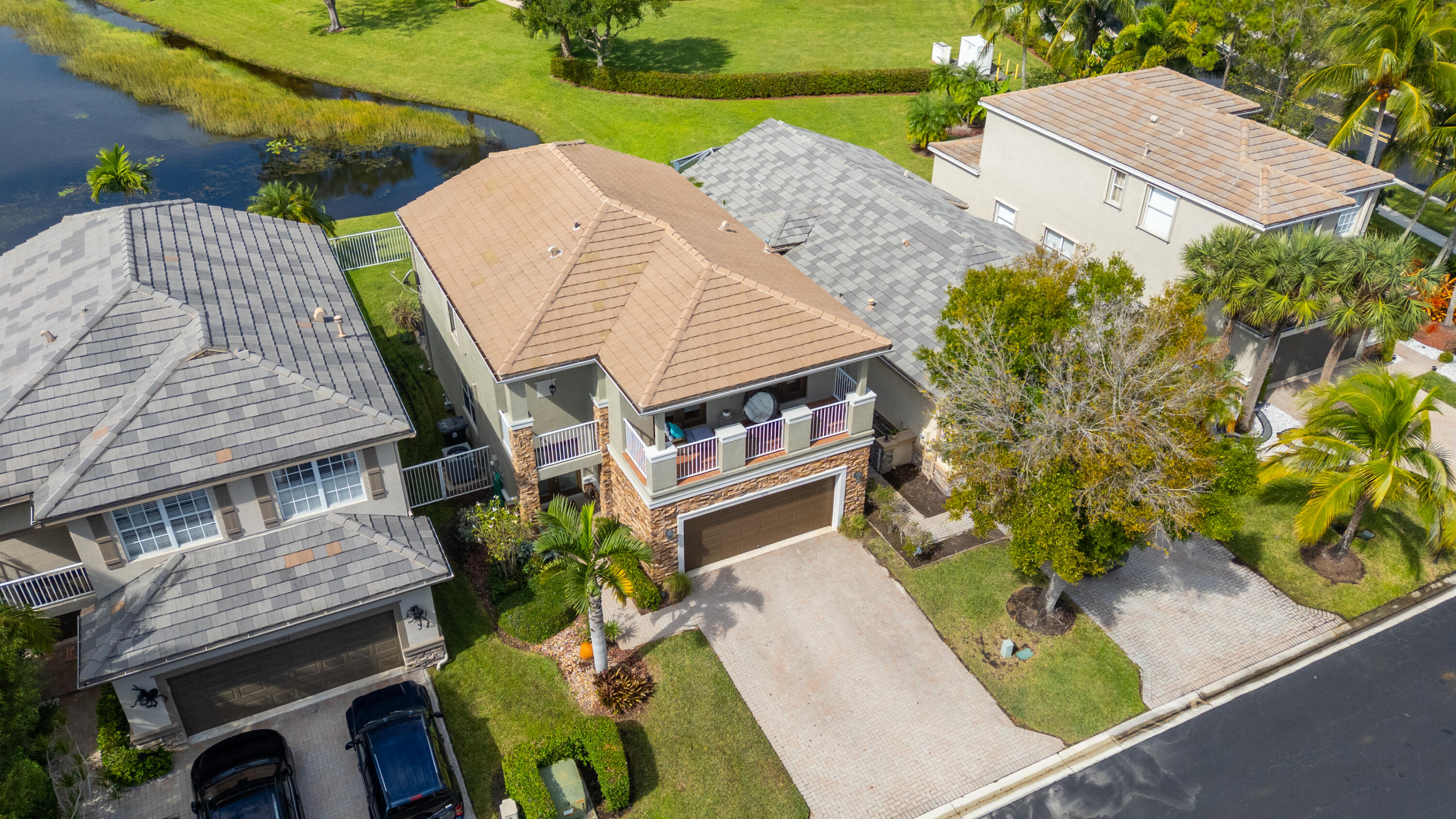 5791 Raceway Road Lake Worth, FL 33449 - Photo 43 of 62 a view of a patio in backyard