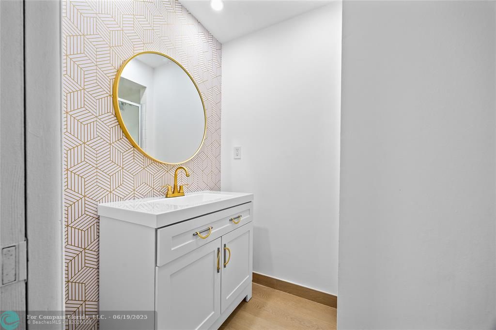 2920 Northwest 2nd Avenue Pompano Beach, FL 33064 - Photo 5 of 34 Elegant bathroom finishes