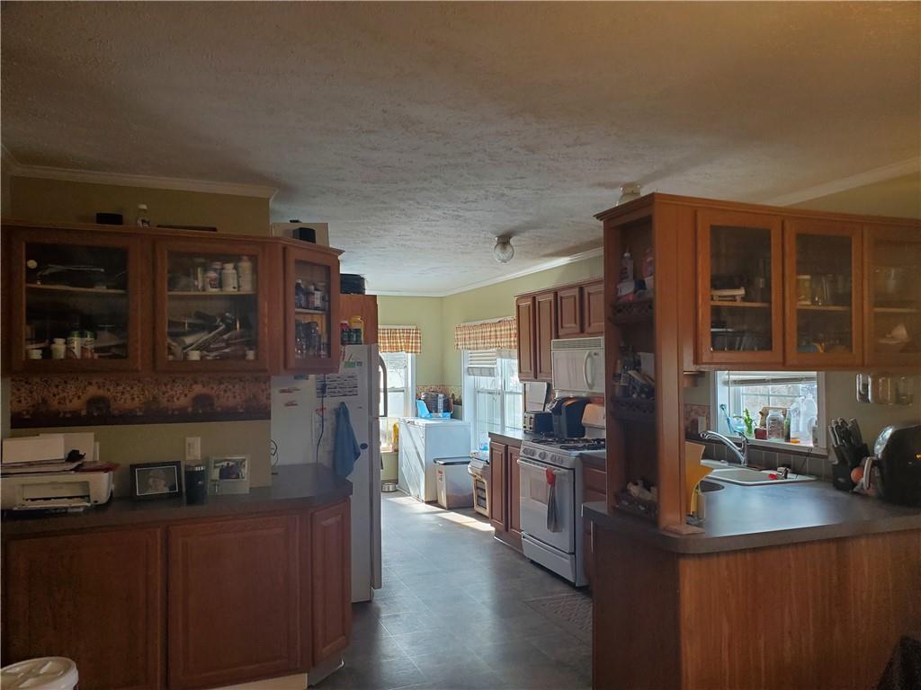 271 Rohrbach Road Chicora, PA 16025 - Photo 8 of 19 Gallery Image 8