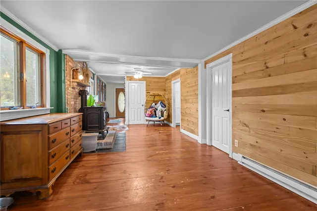 $399,900 | 6 North Road, Foster, RI 02825