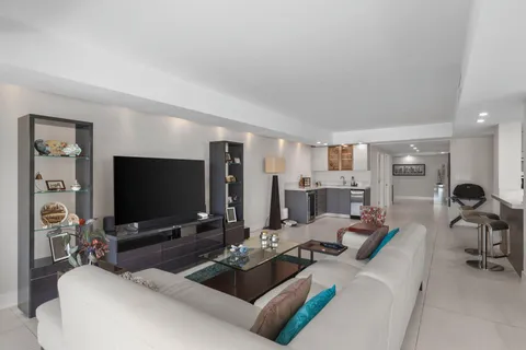 $1,000,000 | 10180 West Bay Harbor Drive, Unit 2A, Bay Harbor Islands, FL 33154