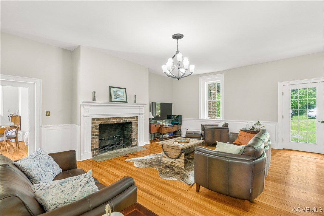 504 Springbranch Road Lexington, VA 24450 - Photo 19 of 50 a living room with furniture and a fireplace